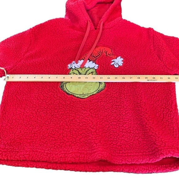 The Grinch Red Sherpa Unisex Pullover Christmas Hoodie Size XL Thumb Hole Cut‌‌‌ - Picture 4 of 8